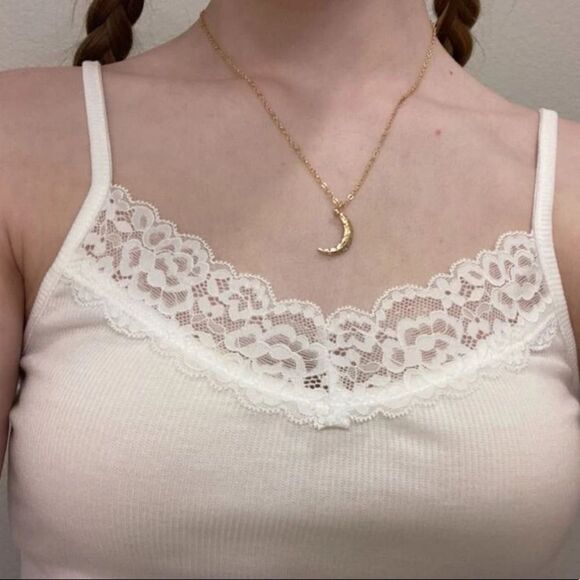 Y2K Boho Gold Layered Celestial Crescent Moon Pendant Necklace - Picture 5 of 6